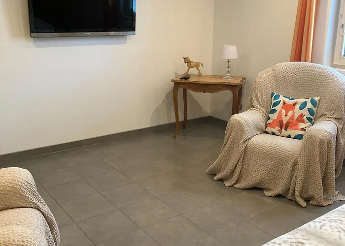 Cosy Avec Sauna, Piscine Bio, Proche Et A - Fr-1-589-408